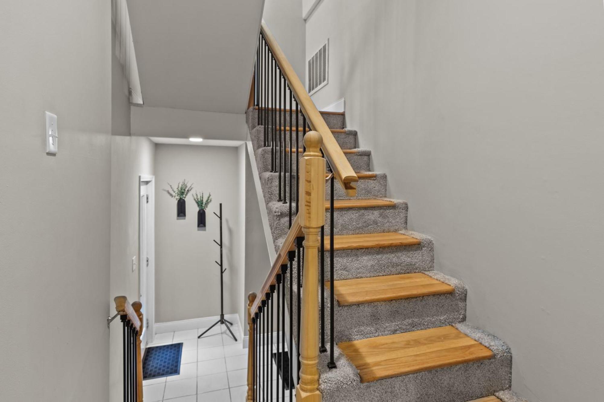West End Whimsy | Jz Vacation Rentals Tower Grove Exterior photo