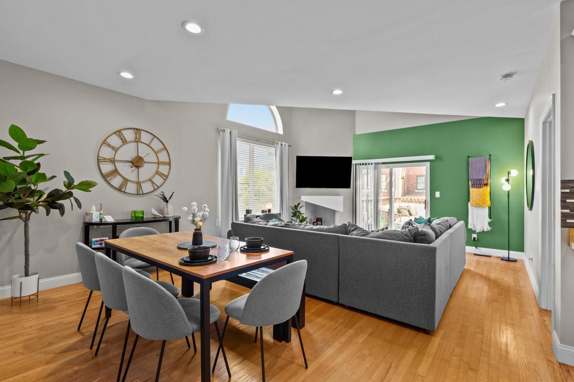 West End Whimsy | Jz Vacation Rentals Tower Grove Exterior photo