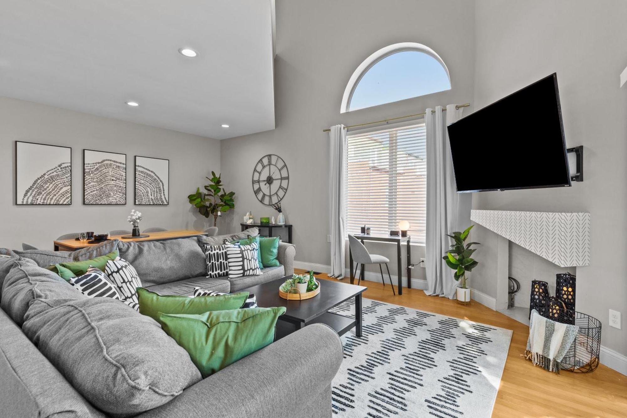 West End Whimsy | Jz Vacation Rentals Tower Grove Exterior photo